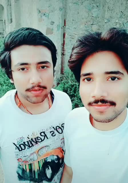 @HarsH RajpuT (HR72)