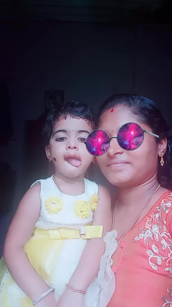 @Royichan & Raina