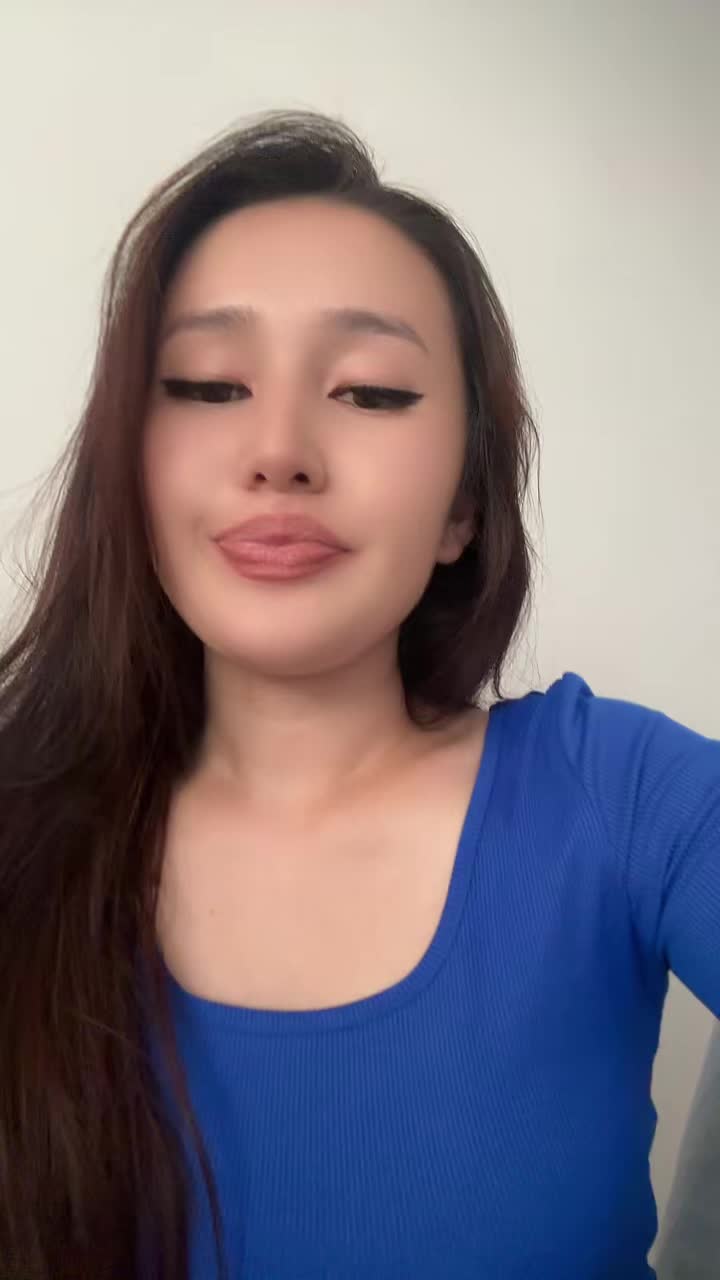 @Жена Саната