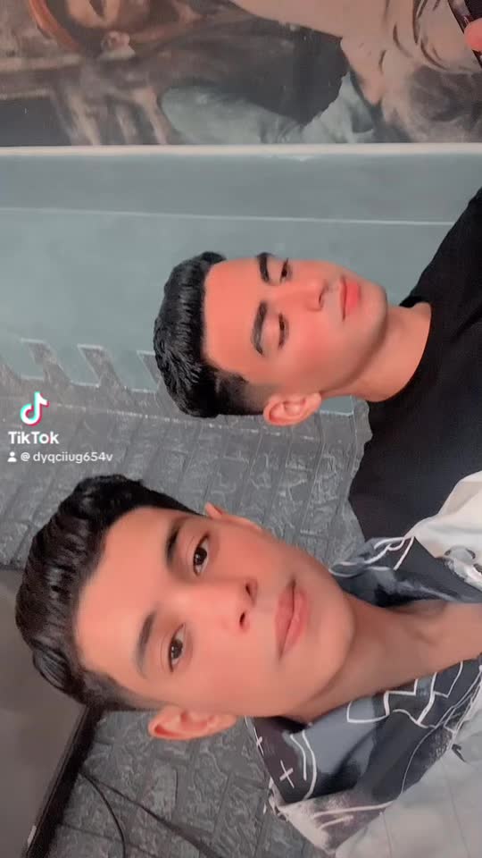 @GöłdënBöÿ