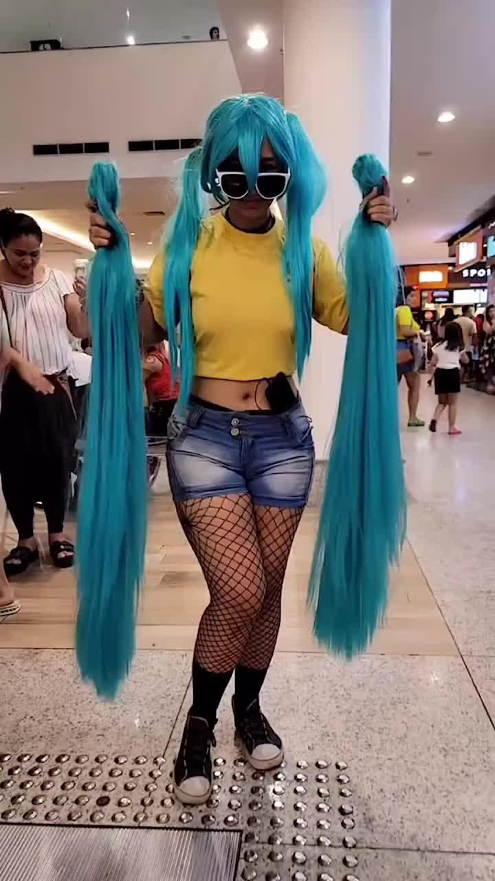 @Caty BlackRose