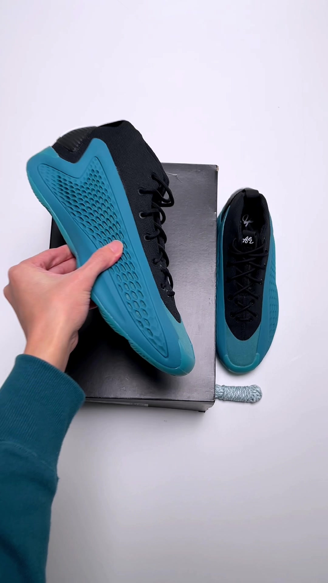 @Shoeter