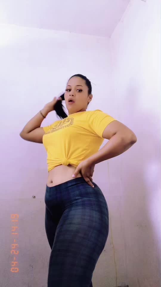 @Noemi Deaza979