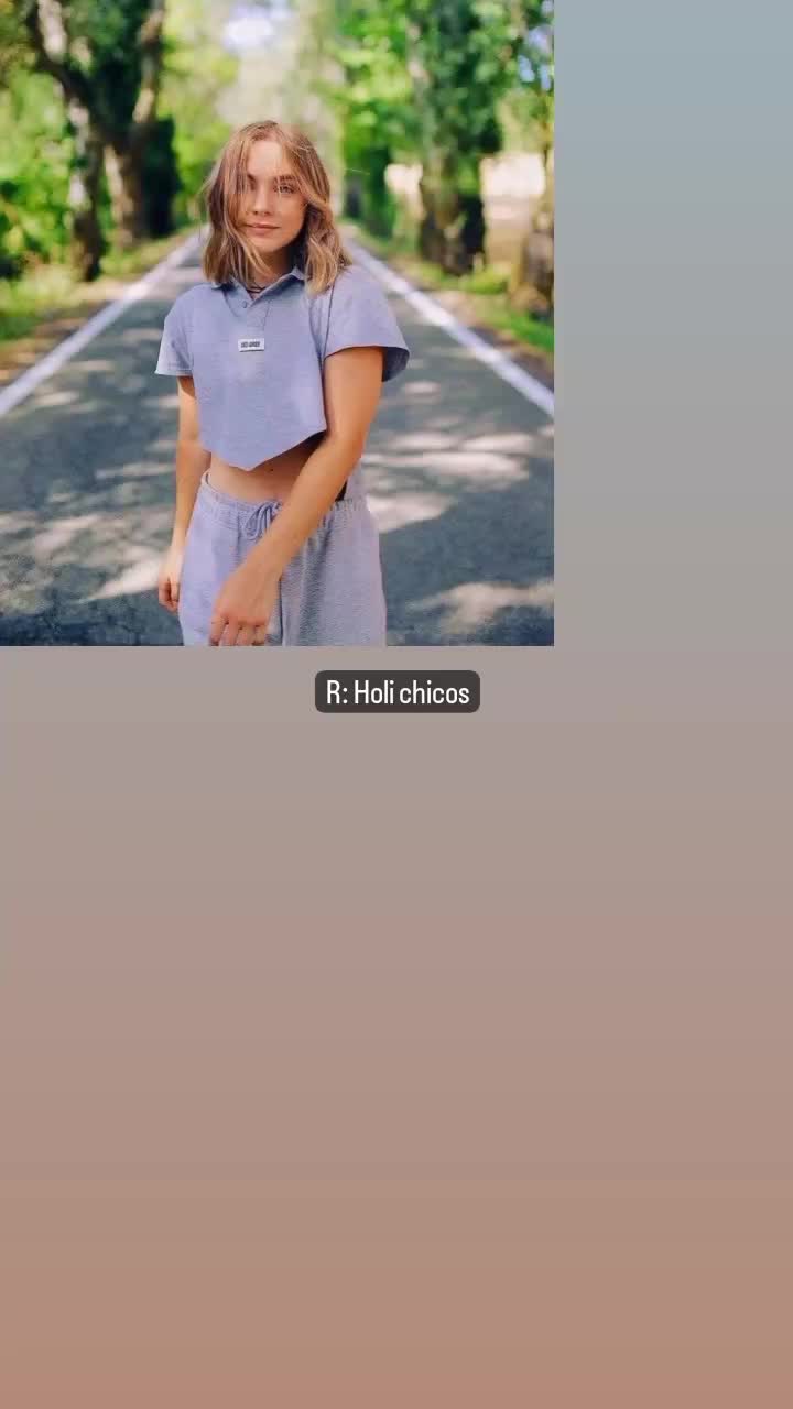 @J<3👻💘