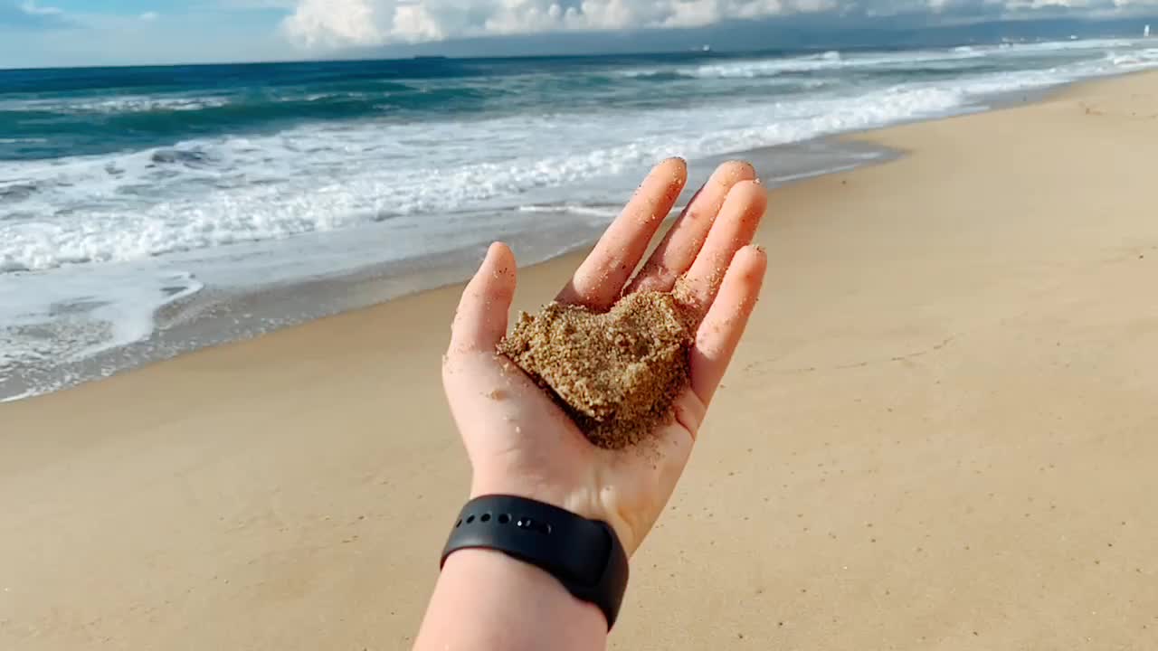 @hxrmøny (0.1k)