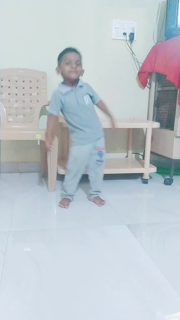 @user8579176752505