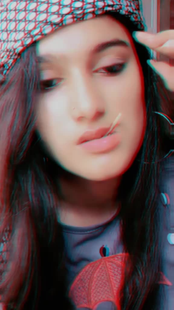 @Meghu🖤👅