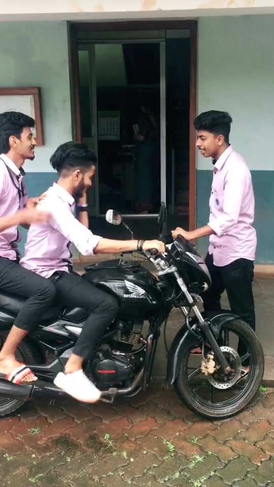 @Sayis_koroth