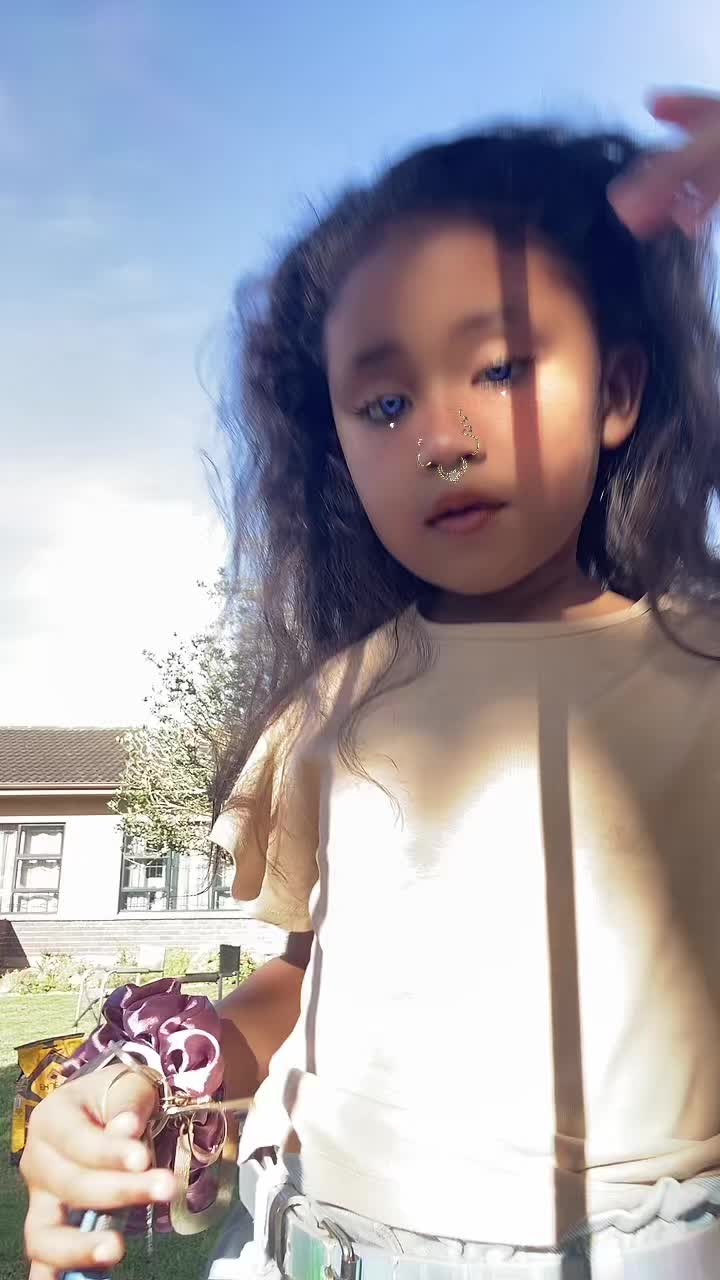 @sha_n i c e ๐