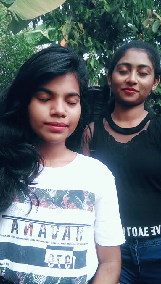 @Raina Fernandes