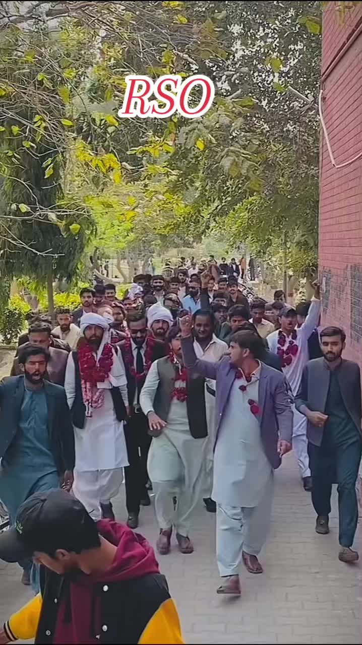 @King Of KhanewaL
