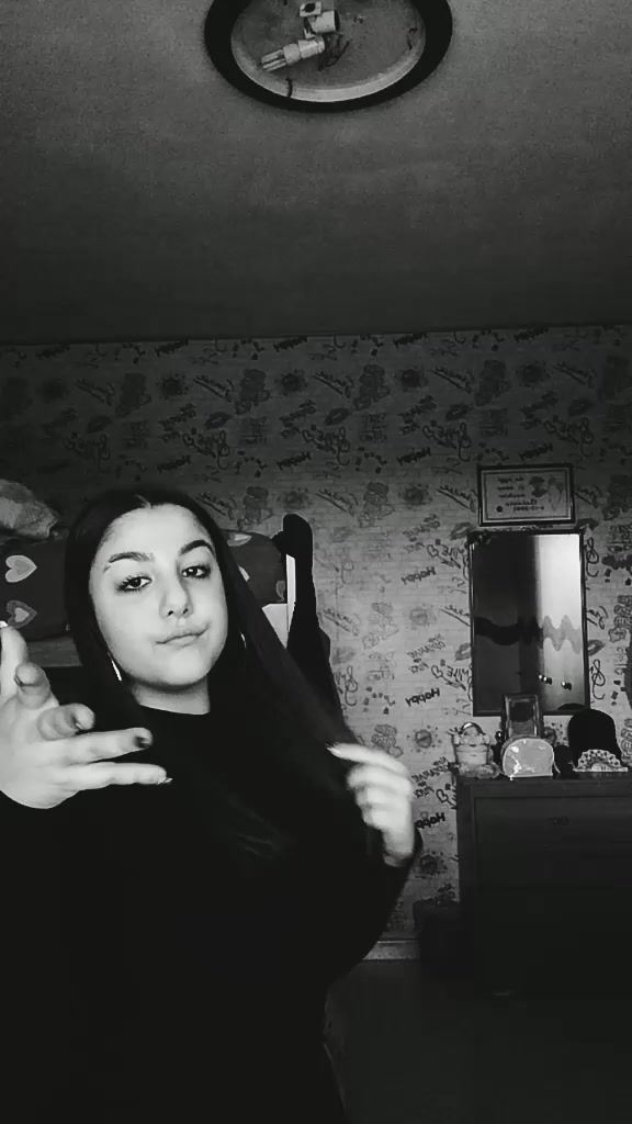 @queen_
