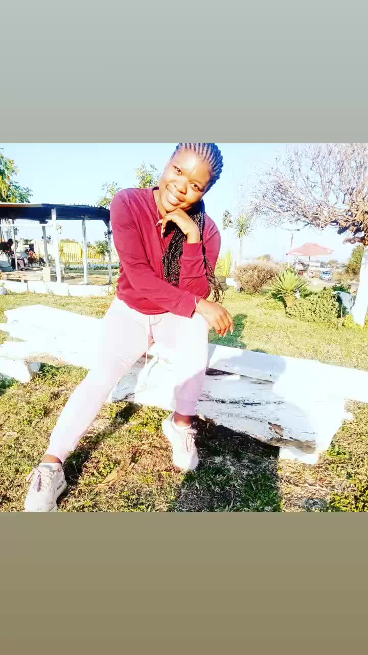 @Koketso_gale1