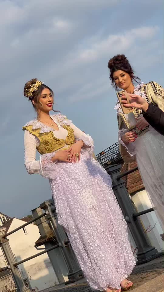 @Traditional Couture Tina