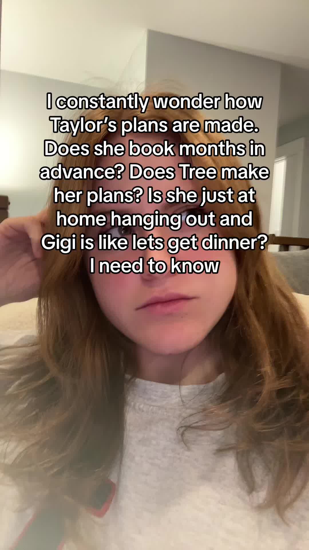 @HOLLI