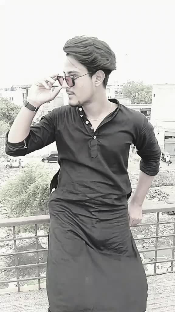@FaizeEb Shaikh💋