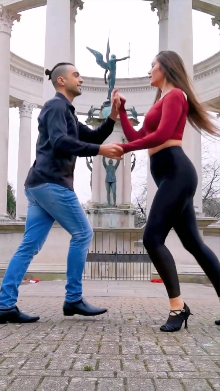 @Rhi & Mariano -Salsa y Bachata