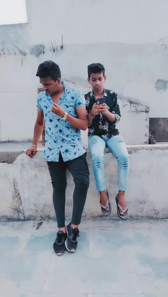 @_.Mr._.Ashu._