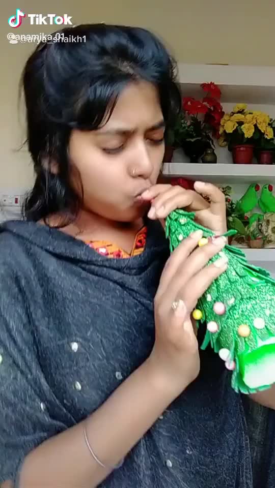 @arya_shaikh