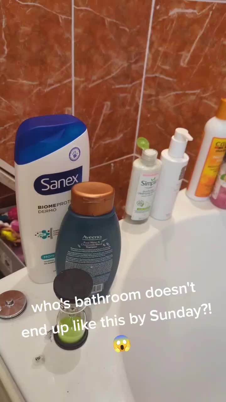 @melissajanex