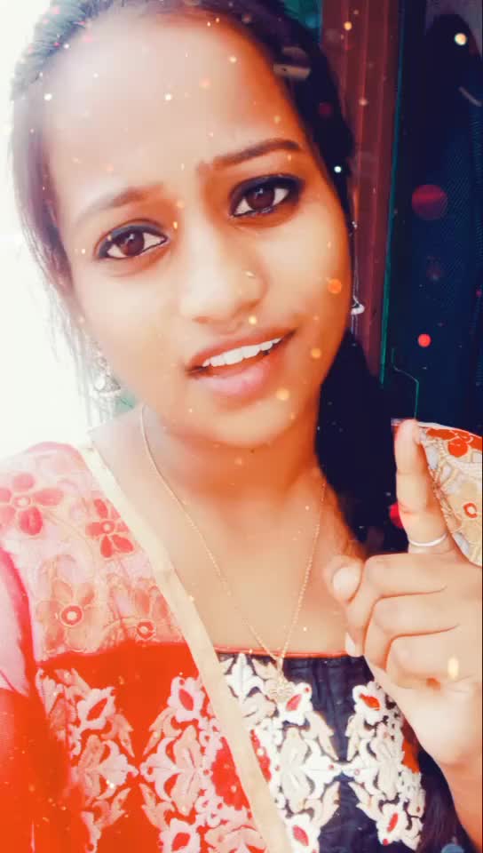 @@---alone---queen👸