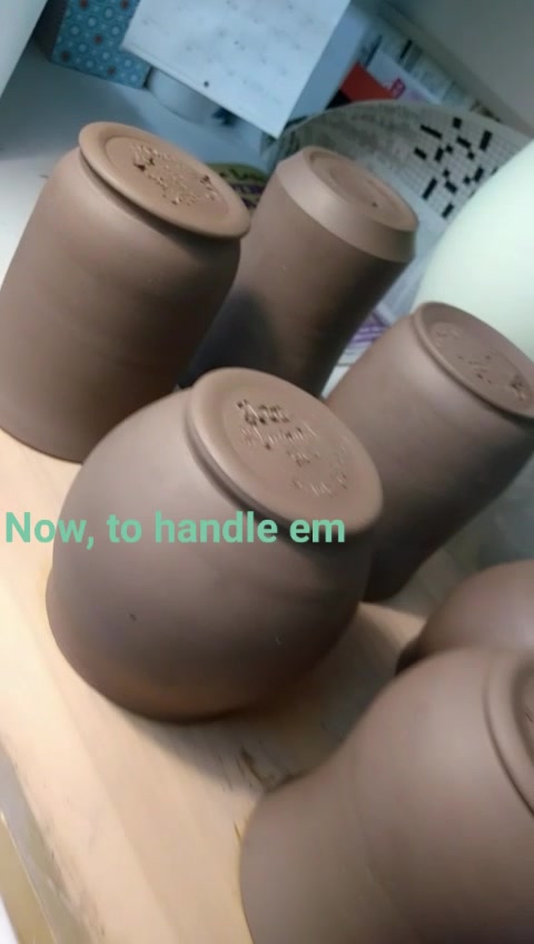 @QueenLucyofN