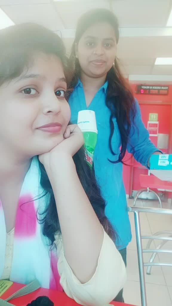 @Nisha Nayak836
