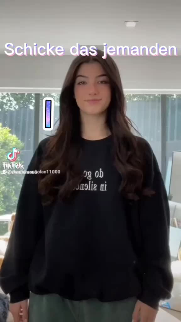 @Charli d' amelio