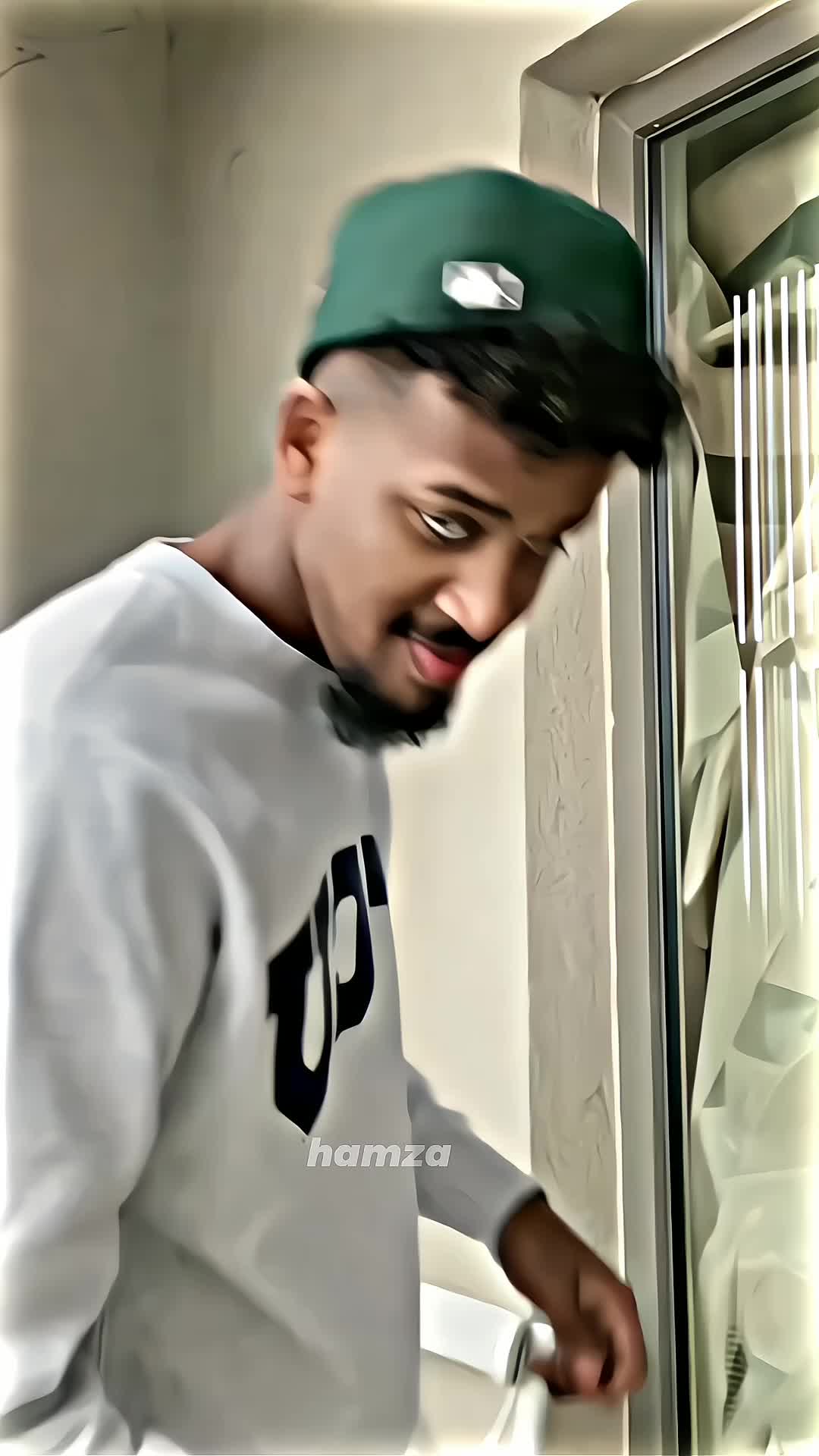 @Hamza__