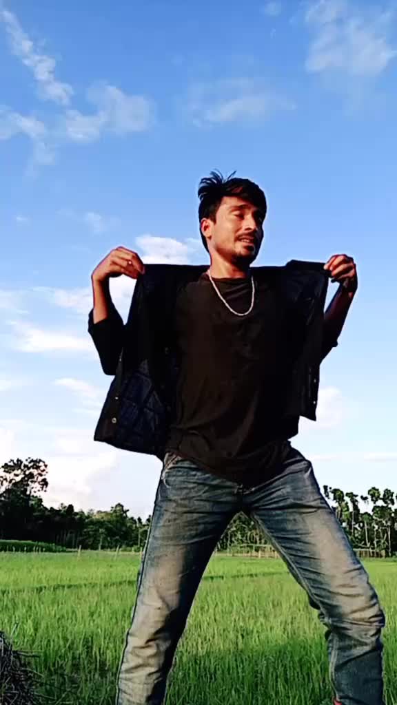 @ফুলিয়ার_আকাশ