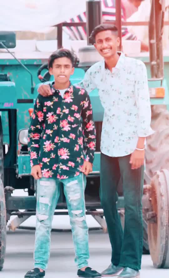 @user25224693082