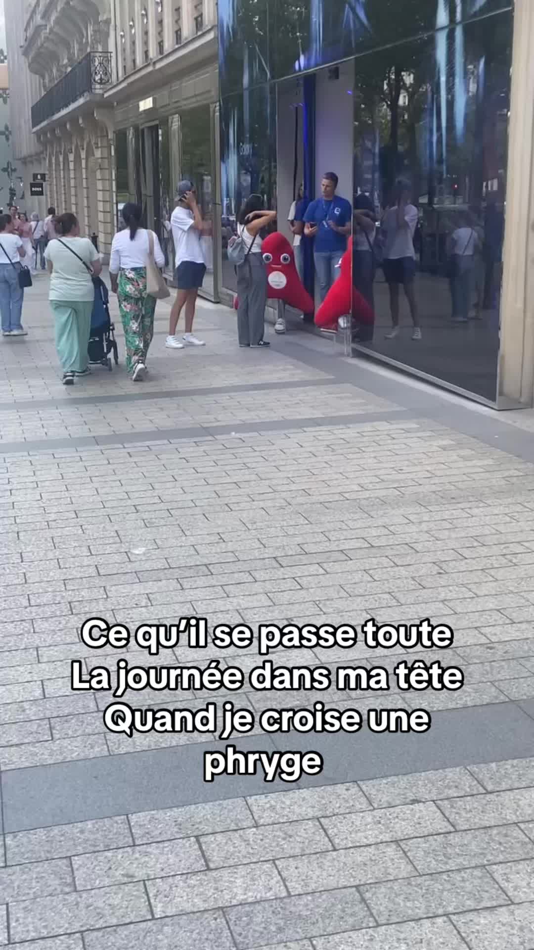 @Le T
