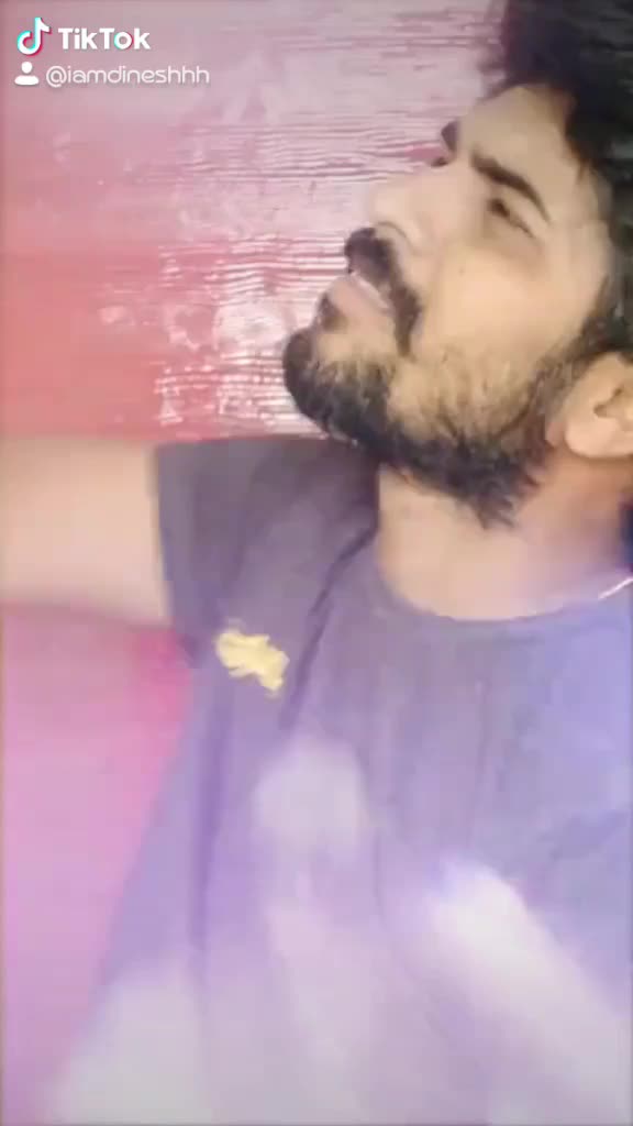@iamDiNeSh