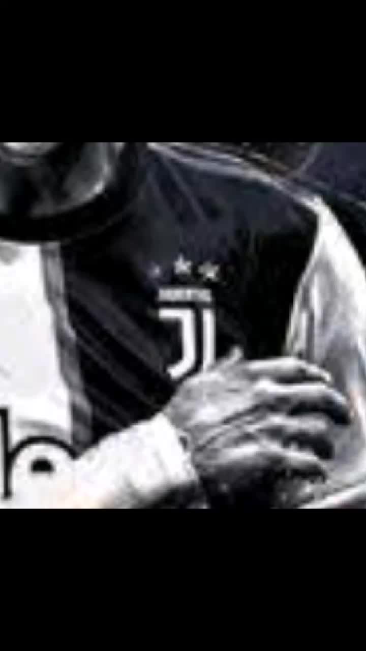 @Th_e_ja_s CR7 🖤