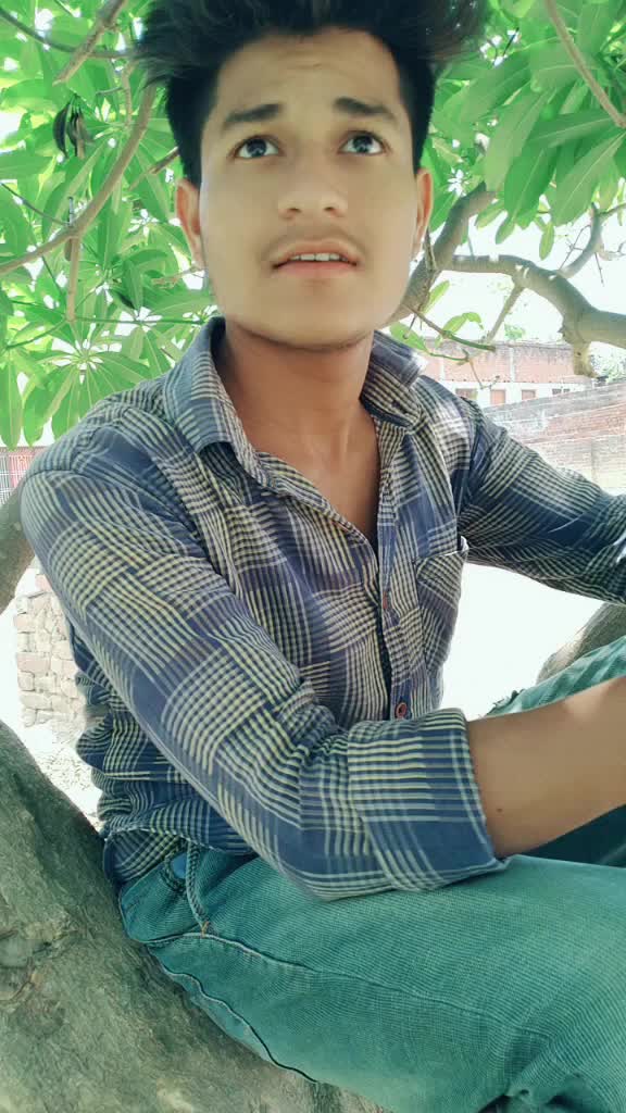 @Tasneem Khan