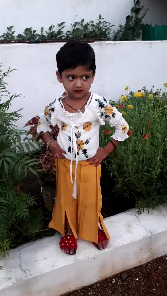 @mansi chandrakar002