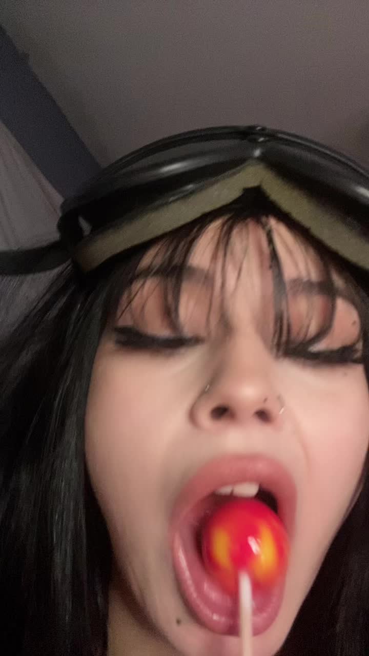 @𝐴𝑠𝑖𝑎🖤