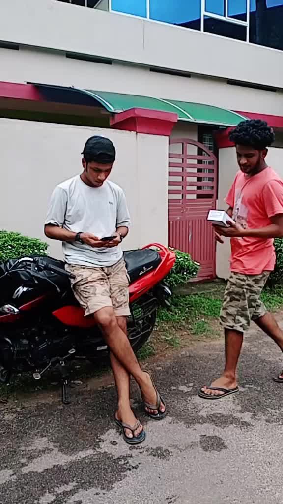 @ananthu_7
