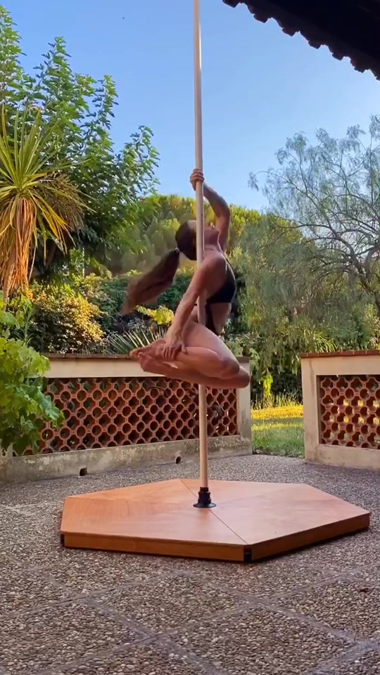@vitamia_pole_sport