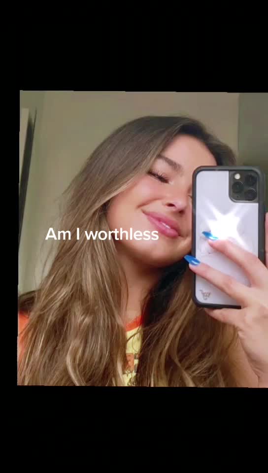 @Addison Rae fan