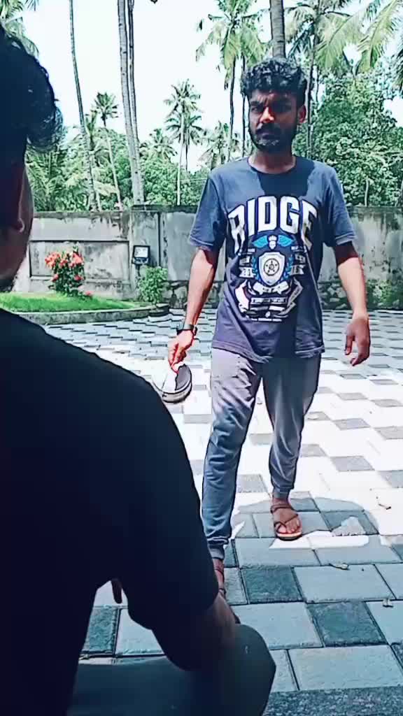 @ananthu_7