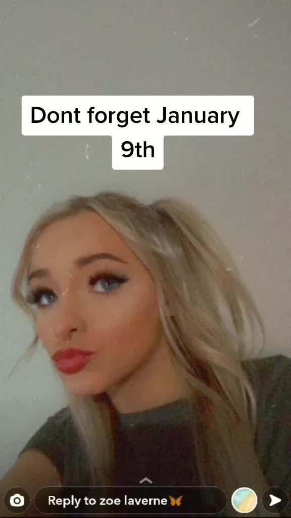 @Zoe fanpage
