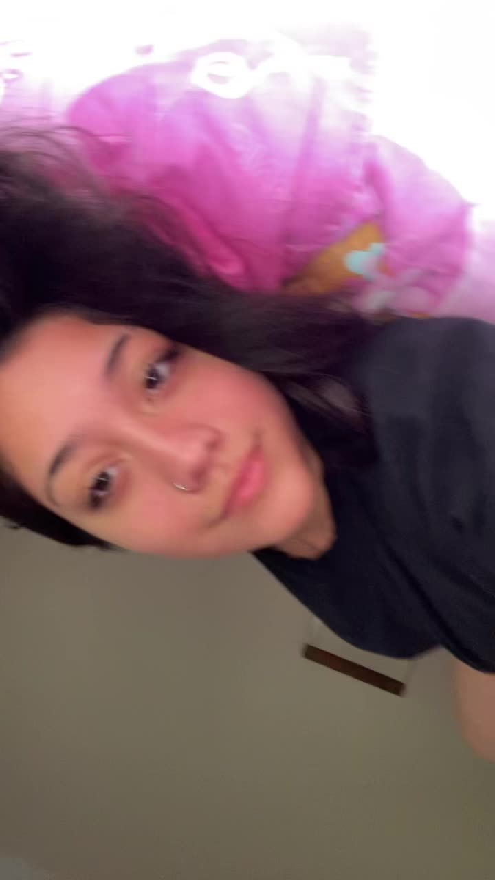 @Valentina