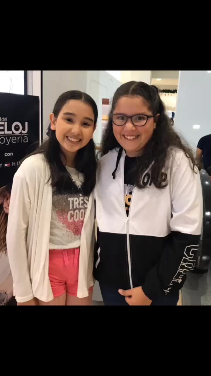 @Glolila