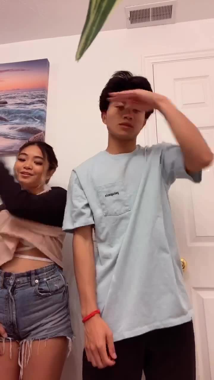 @lilrexyvert