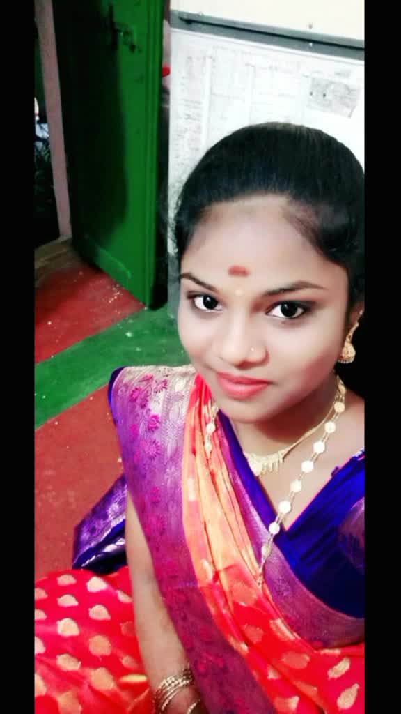 @Devi_smily