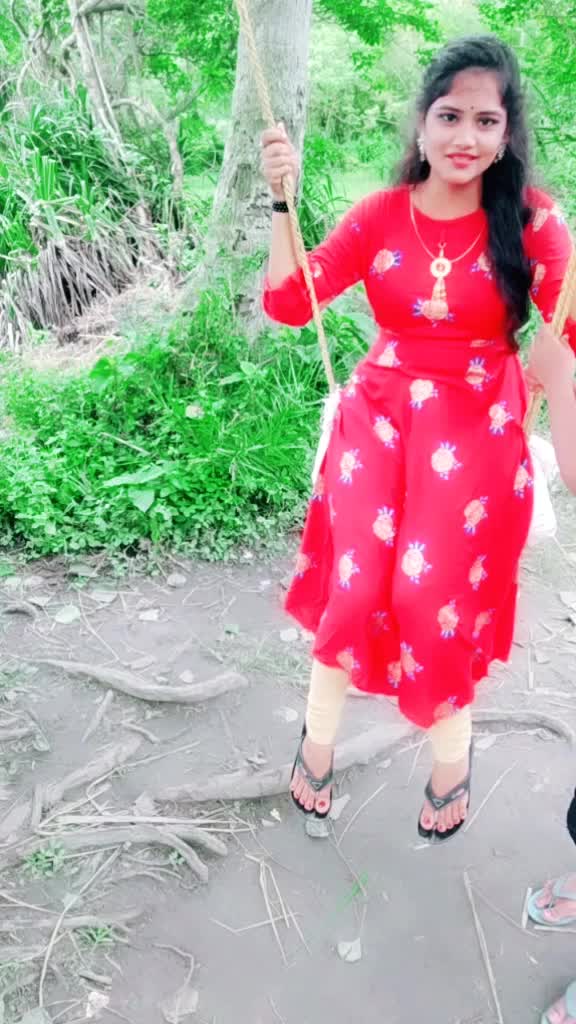 @Innocent_Girl_Lipi