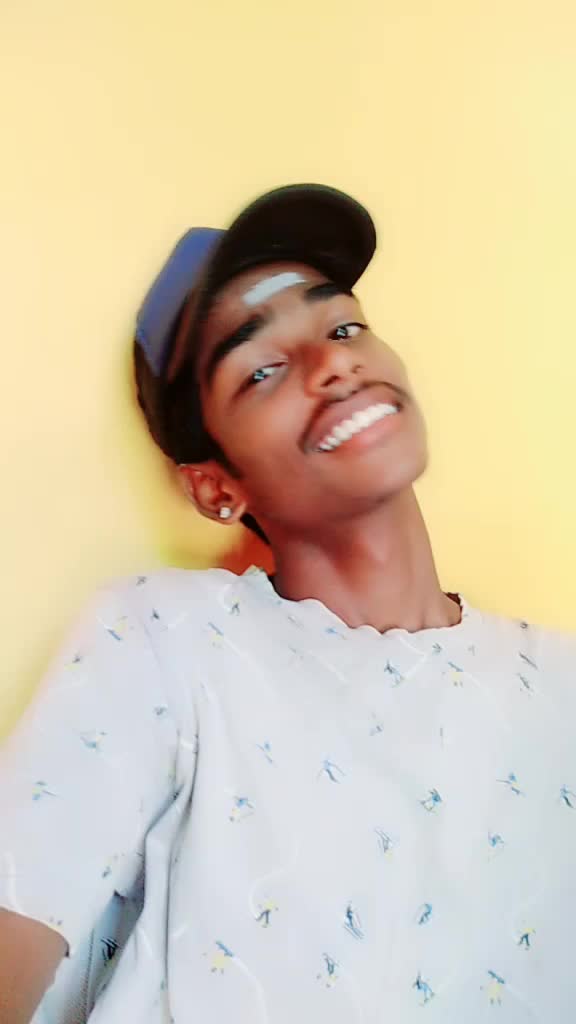 @çhé çhé Kowçhíé🤘