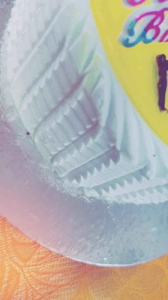 @meghucharvi😍