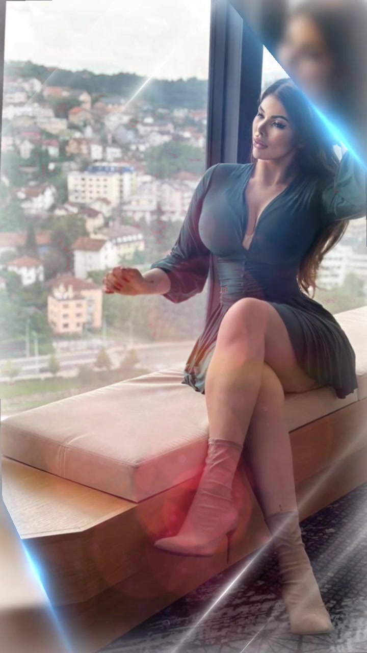 @m_exclusivelyunique